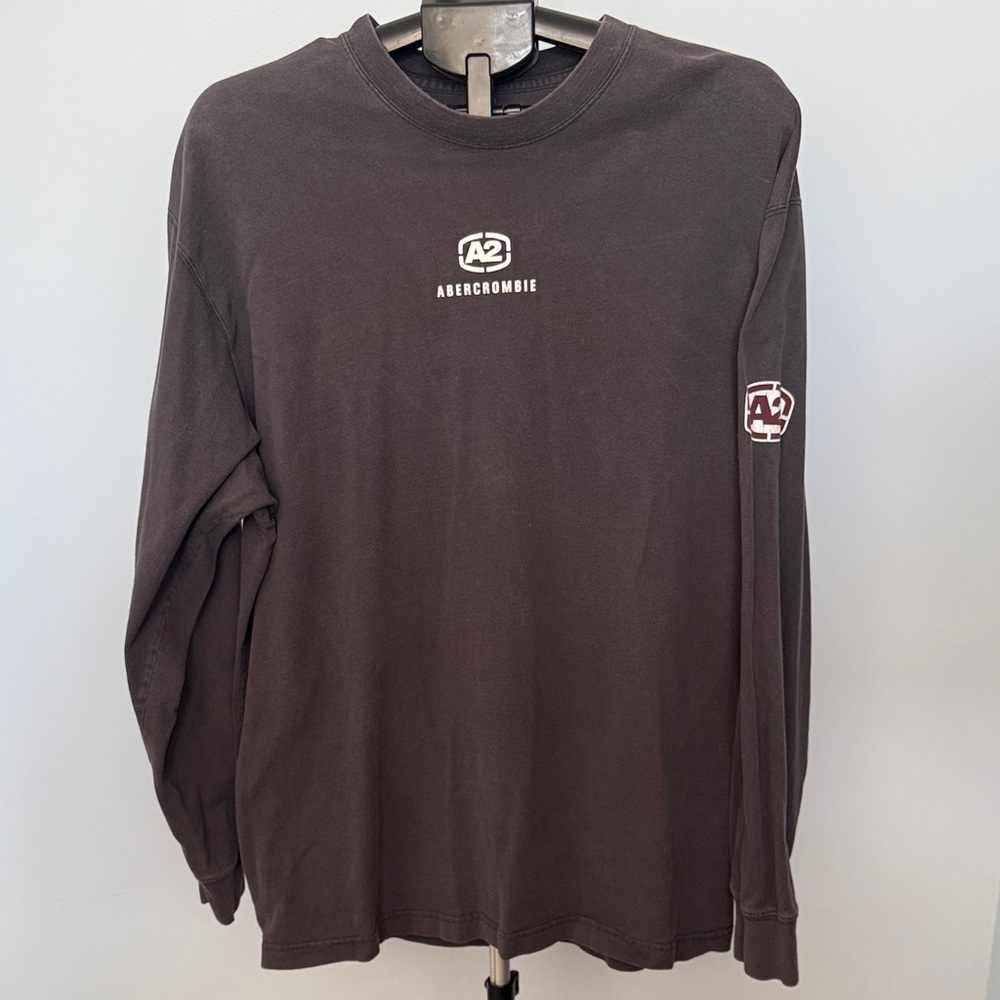 Abercrombie & Fitch Dark Gray Long Sleeve Tee